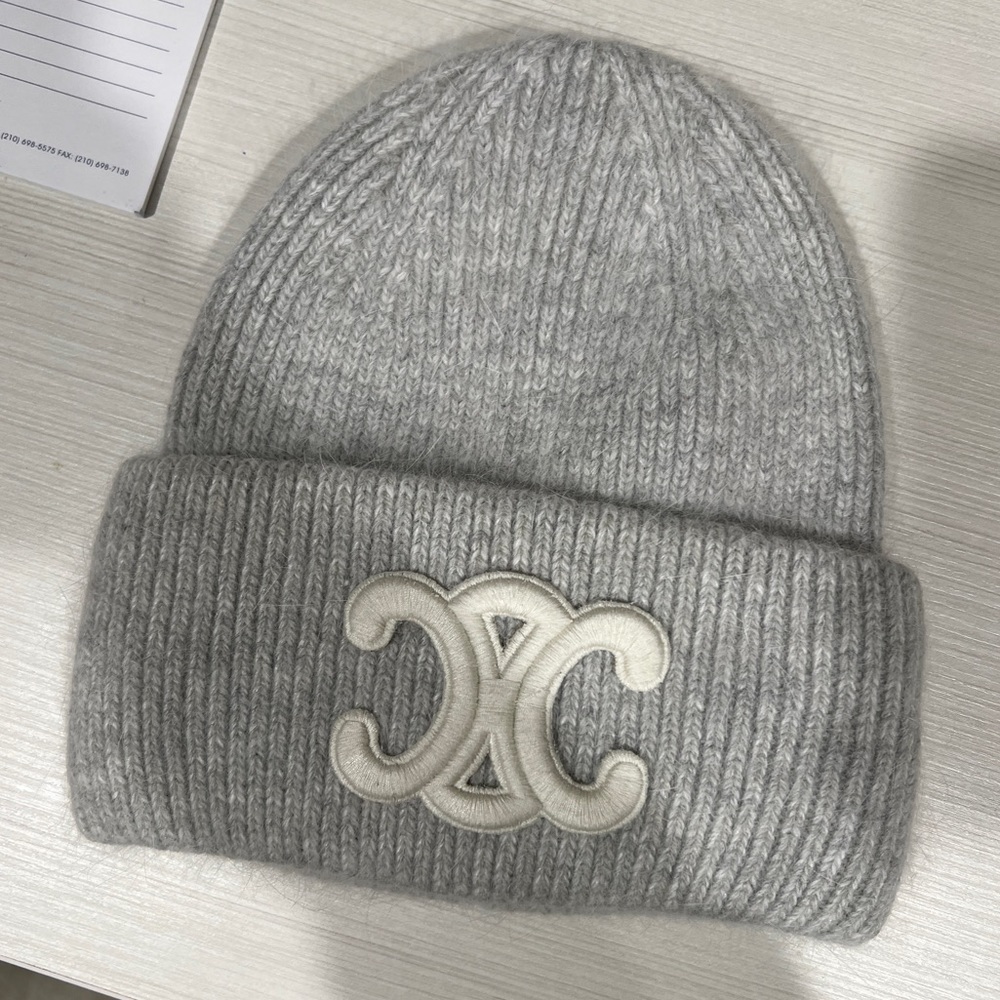 Gray Knit Hat W Patch - image 2